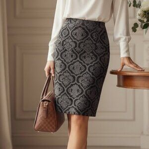 White House Black Market Baroque Pencil Skirt | Size 4